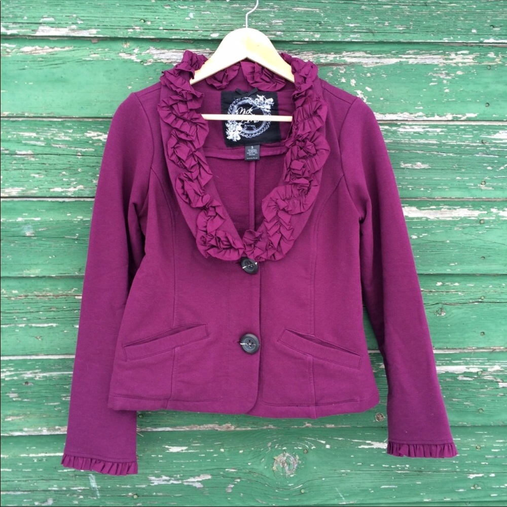 Anthro nick & Moe blazer with ruffle detail